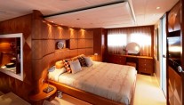 NORTHLANDER -  Master Cabin